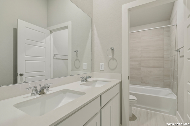 Image 22 of 27 For 29510 Angelfish Blvd