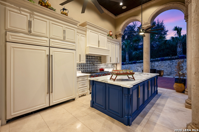 Image 18 of 50 For 11 Vineyard Dr.