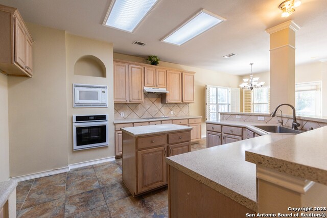 Image 32 of 38 For 4710 Shavano Bark