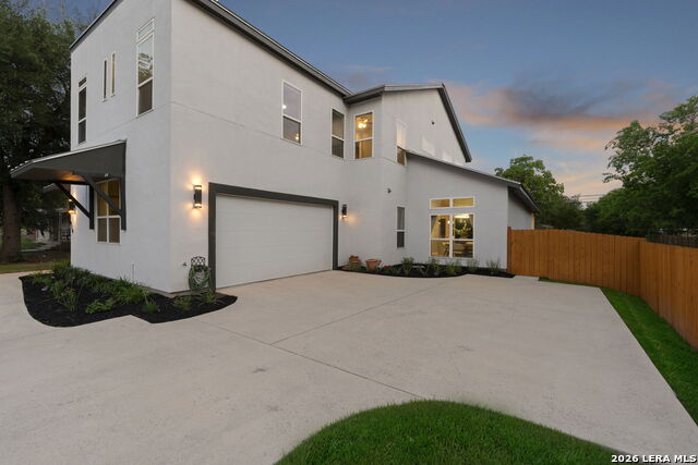 Image 3 of 50 For 428 Rittiman Rd