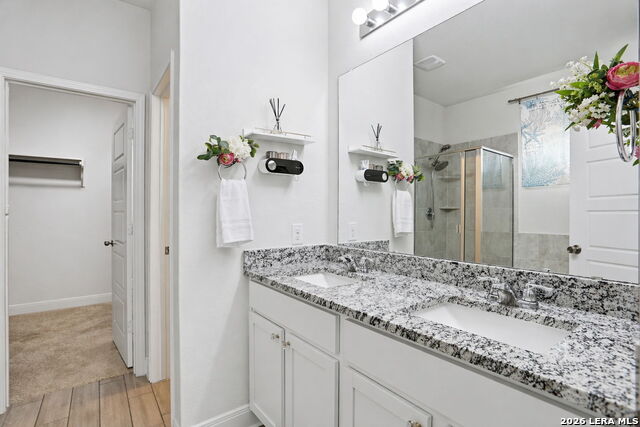 Image 26 of 61 For 3436 Iron Cyn