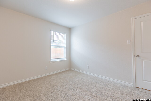 Image 16 of 32 For 6519 Hoffman Pl