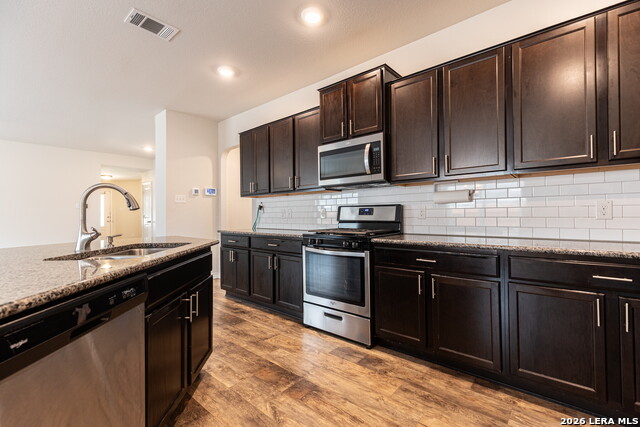 Image 6 of 32 For 6519 Hoffman Pl