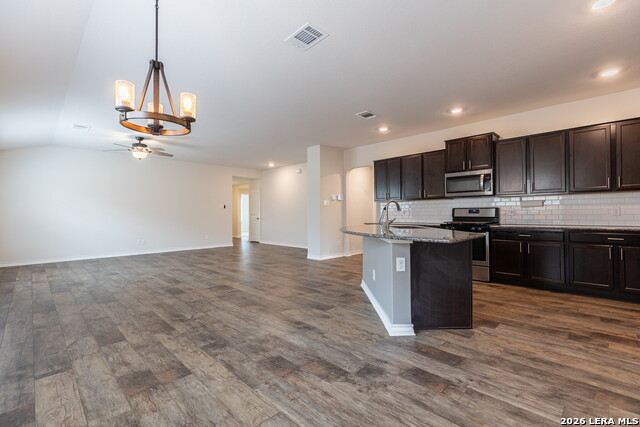 Image 9 of 32 For 6519 Hoffman Pl