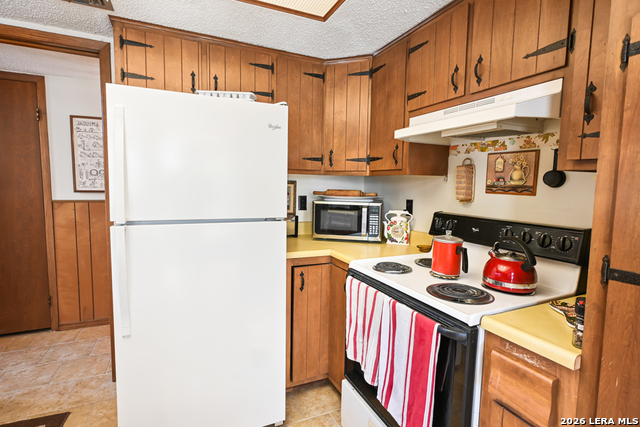 Image 34 of 43 For 348 Rocky Road