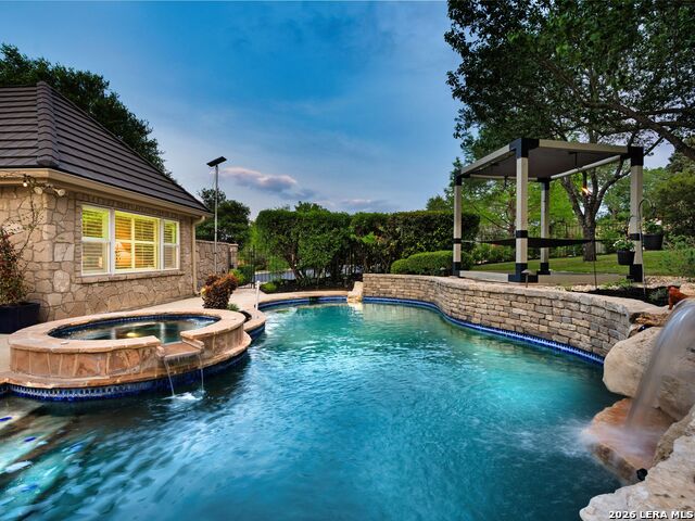 Image 5 of 58 For 5 Westminster Ct