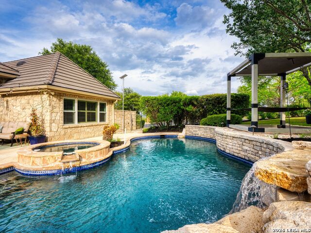 Image 54 of 58 For 5 Westminster Ct