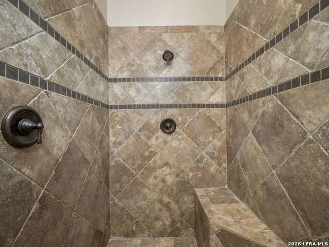 Image 28 of 70 For 2601 B And R Rd