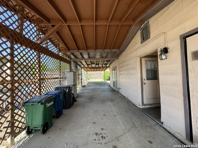 Image 14 of 19 For 131 Danny Clay Dr