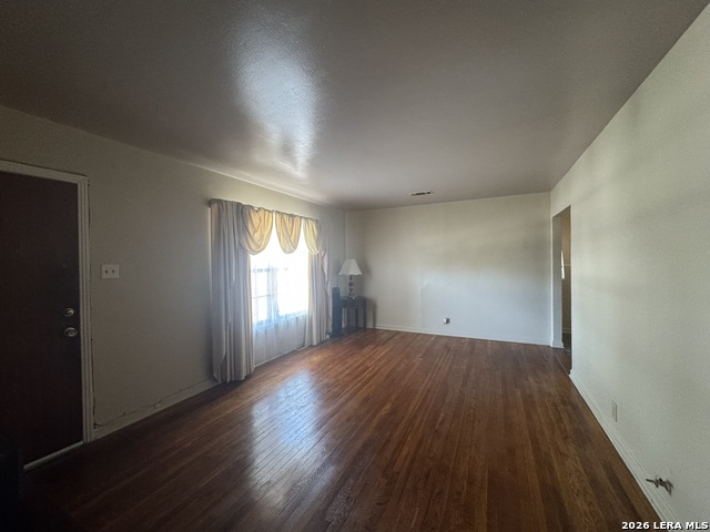 Image 3 of 19 For 131 Danny Clay Dr