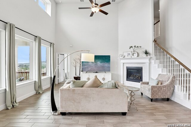 Image 13 of 57 For 25330 Donahue