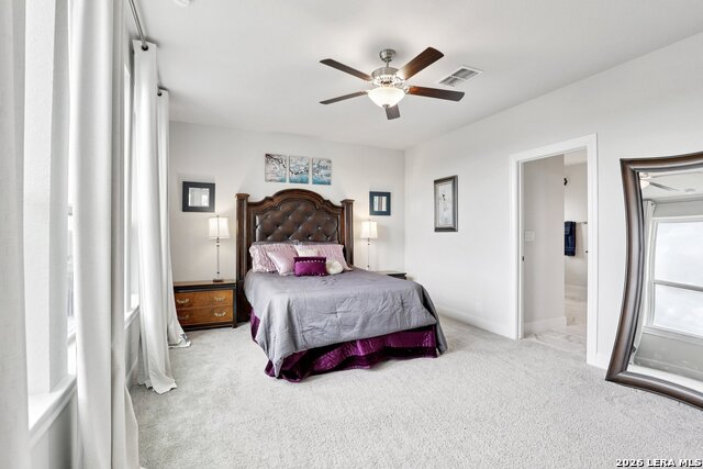 Image 33 of 57 For 25330 Donahue