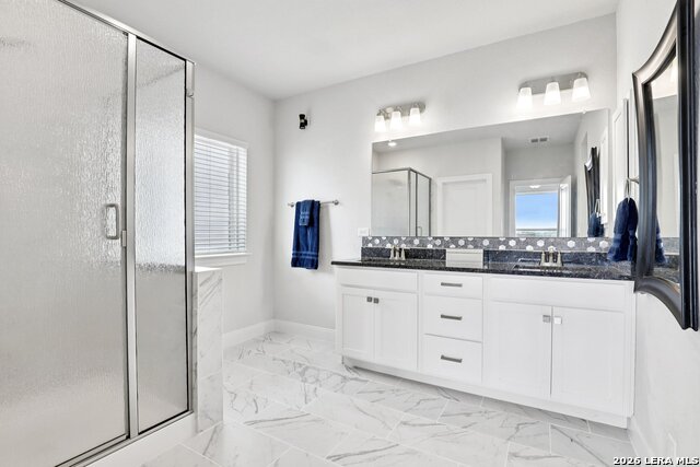 Image 36 of 57 For 25330 Donahue