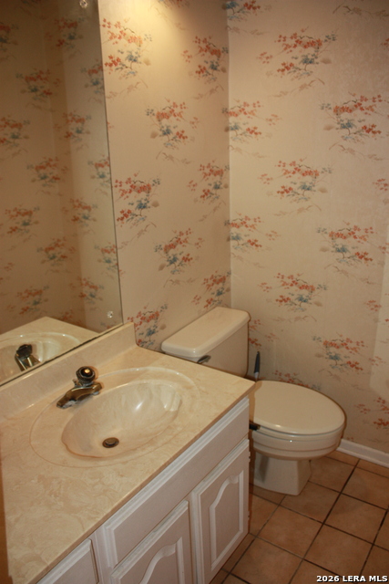 Image 29 of 40 For 421 Watts  Unit B4