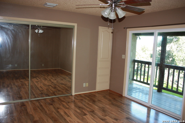 Image 36 of 40 For 421 Watts  Unit B4