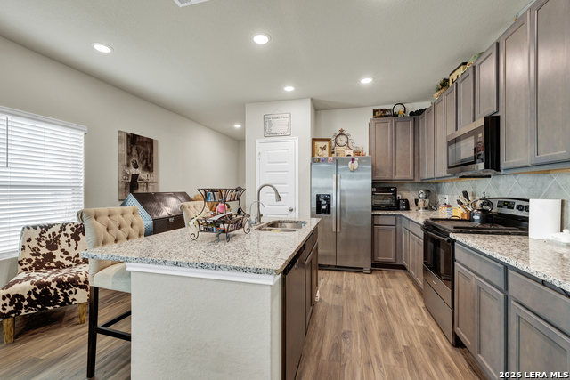 Image 5 of 21 For 621 Kulpa Cross