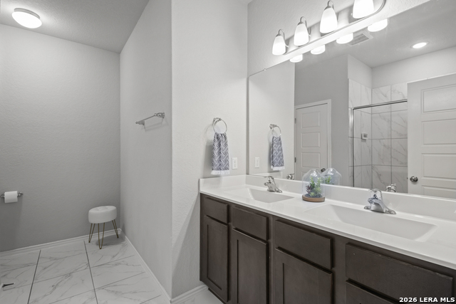 Image 19 of 28 For 6238 Longhurst