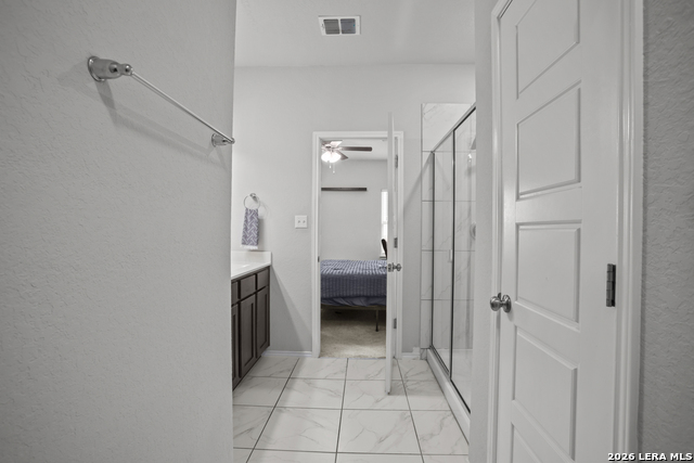 Image 21 of 28 For 6238 Longhurst