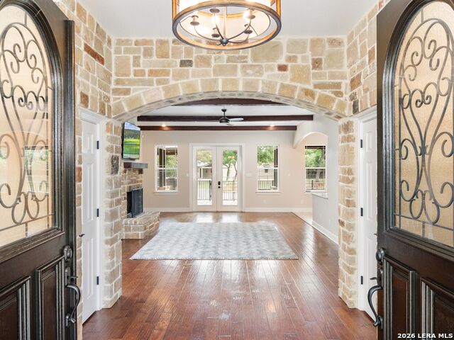 Image 4 of 79 For 103 Cibolo Hollow S