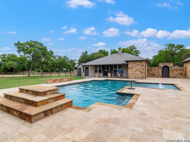 Image 41 of 79 For 103 Cibolo Hollow S