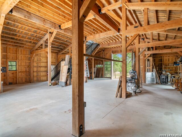 Image 62 of 79 For 103 Cibolo Hollow S