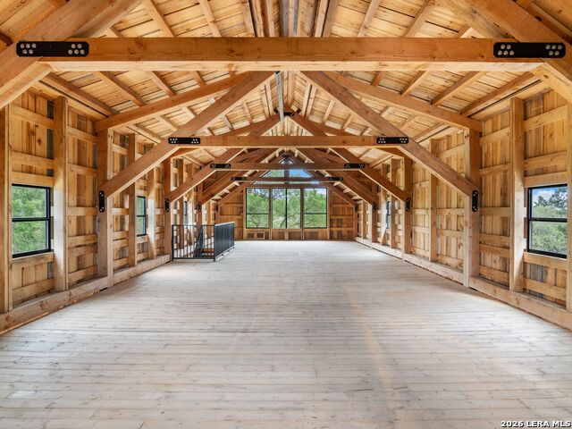 Image 64 of 79 For 103 Cibolo Hollow S