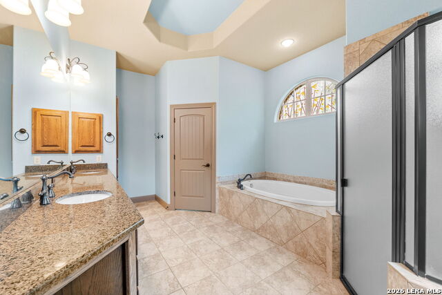 Image 24 of 31 For 9302 Highlands Cv