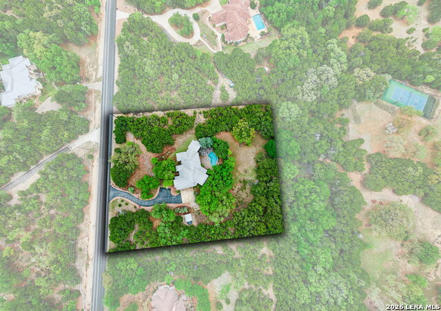 Image 8 of 31 For 9302 Highlands Cv