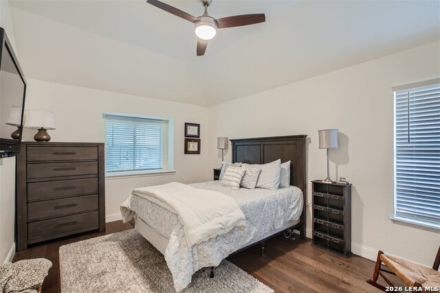 Image 17 of 22 For 24 Inwood Mnr