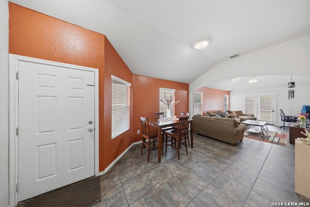 Image 10 of 29 For 3518 York Crst