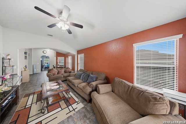 Image 15 of 29 For 3518 York Crst