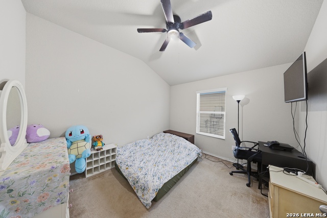 Image 19 of 29 For 3518 York Crst