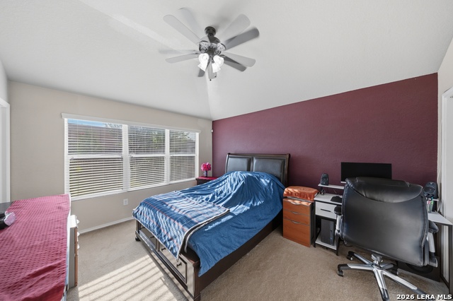 Image 21 of 29 For 3518 York Crst