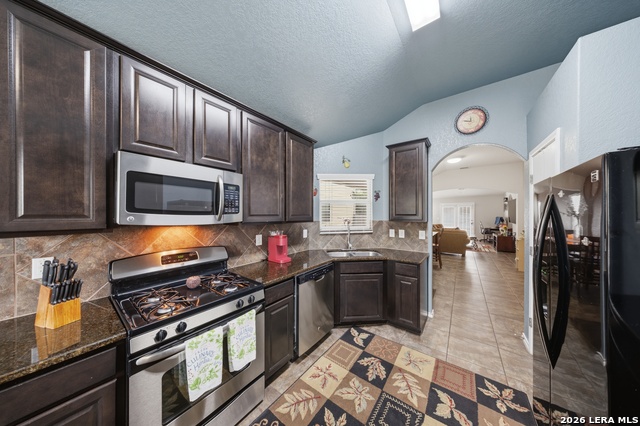 Image 8 of 29 For 3518 York Crst