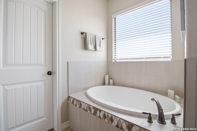 Image 25 of 43 For 133 Sendera Crossing