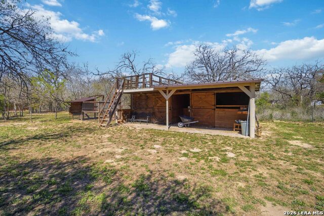 Image 32 of 43 For 133 Sendera Crossing