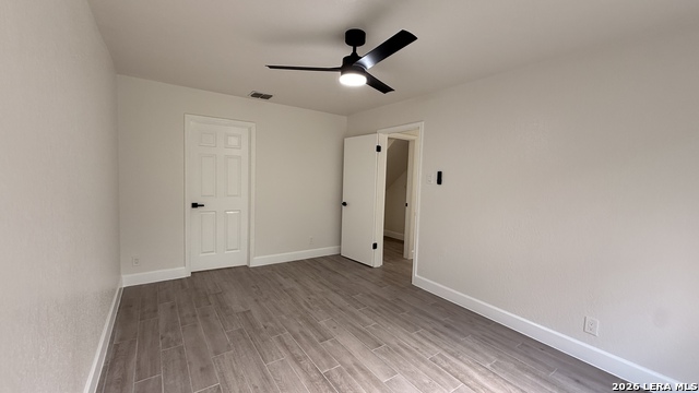 Image 17 of 26 For 6283 Valley Bay Dr