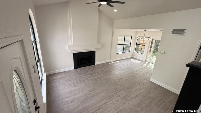 Image 8 of 26 For 6283 Valley Bay Dr