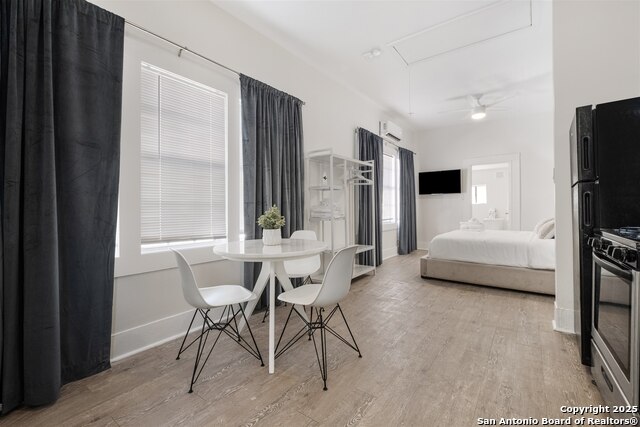 Image 2 of 14 For 302 Cevallos E 2