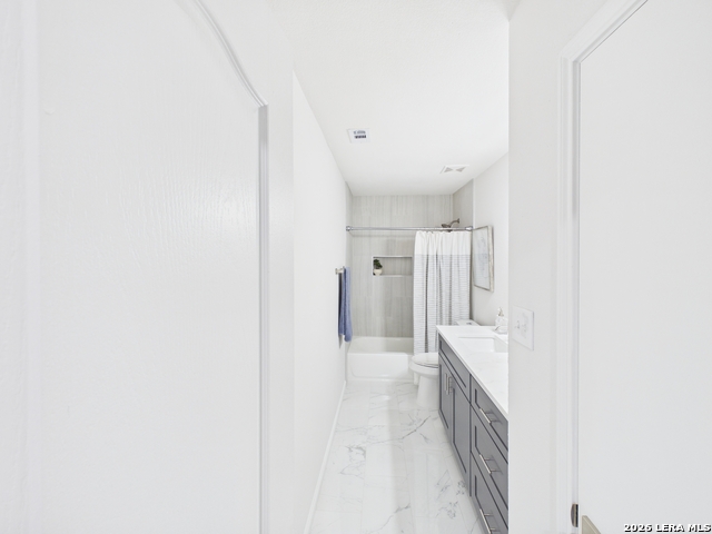 Image 28 of 37 For 2902 Redsky Pass