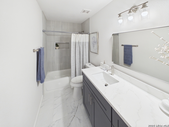 Image 29 of 37 For 2902 Redsky Pass