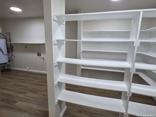 Image 11 of 17 For 8002 Chestnut Cape Dr