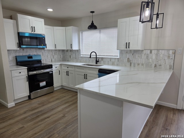 Image 7 of 17 For 8002 Chestnut Cape Dr