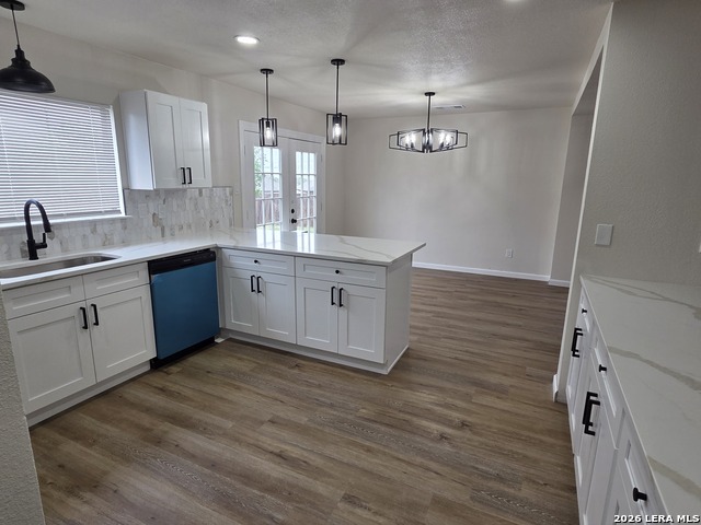 Image 8 of 17 For 8002 Chestnut Cape Dr