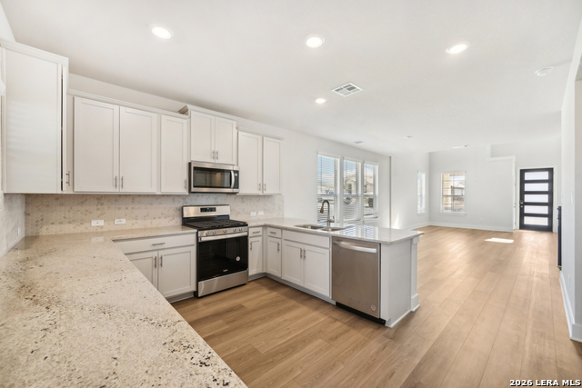 Image 6 of 23 For 882 Shatterhand Blvd