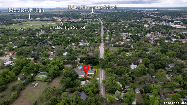 Image 44 of 47 For 218 Leona St W