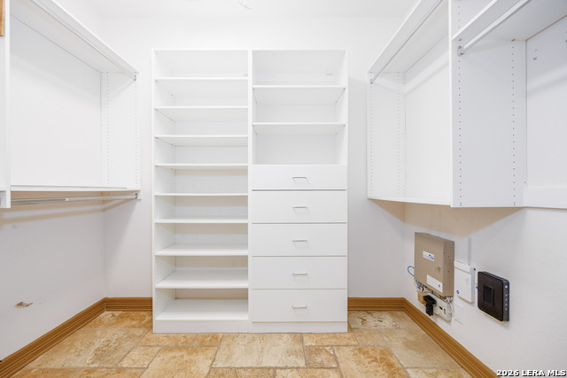 Image 13 of 50 For 2102 Elm Vista