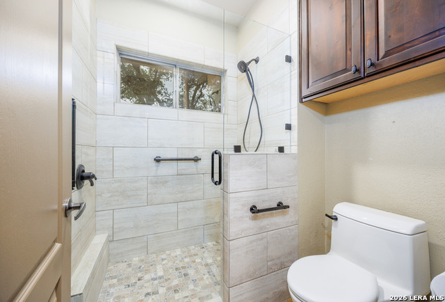 Image 23 of 50 For 2102 Elm Vista