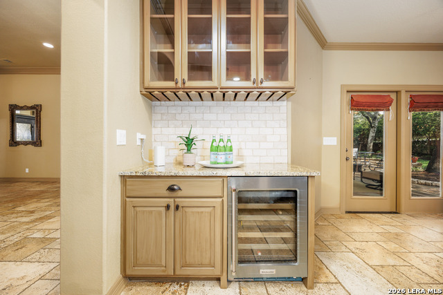 Image 29 of 50 For 2102 Elm Vista