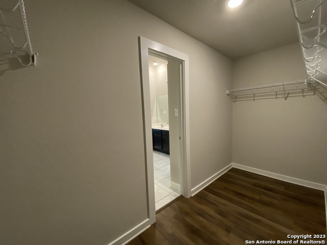 Image 3 of 38 For 6015 Akin Stroll